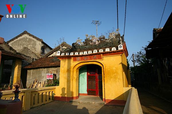 Thanh Ha Ceramic Village in Hoi An Ancient Town Thanh Ha Ceramic Village in Hoi An Ancient Town