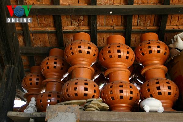 Thanh Ha Ceramic Village in Hoi An Ancient Town Thanh Ha Ceramic Village in Hoi An Ancient Town