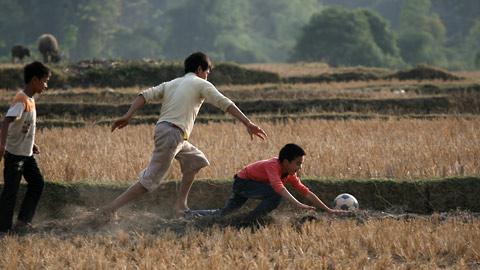 Joining Fun in Traditional games of children in Vietnam’s mountainous region