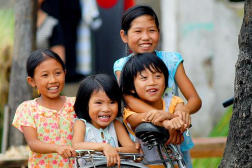 Joining Fun in Traditional games of children in Vietnam’s mountainous region