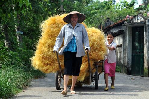 Joining Fun in Traditional games of children in Vietnam’s mountainous region