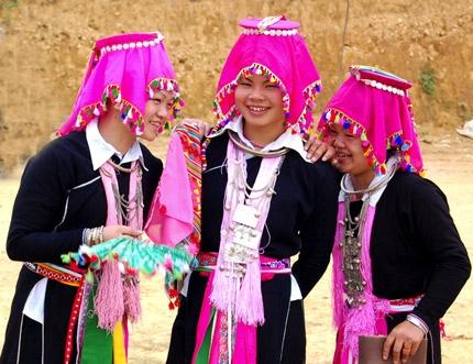 Charming beauty of Dao ethnic girls in traditional costumes