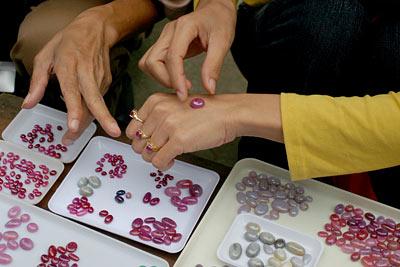 Luc Yen Gem Market