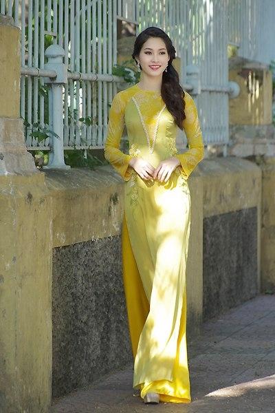 Miss Vietnam, Thu Thao, ao dai, Vo Viet Chung, Saigon, street